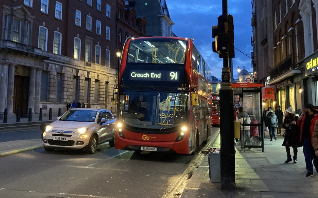 Londres met en place une ligne de bus destinée aux usagers de confession juive