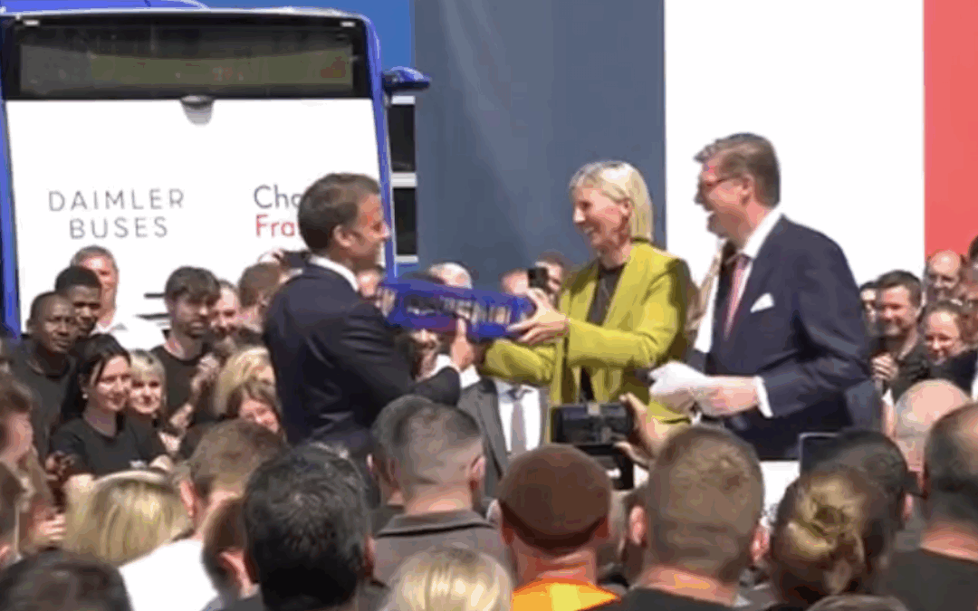Choose France. Le car et le bus à l’honneur