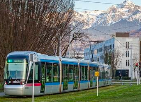Grenoble expérimente FAIRTIQ