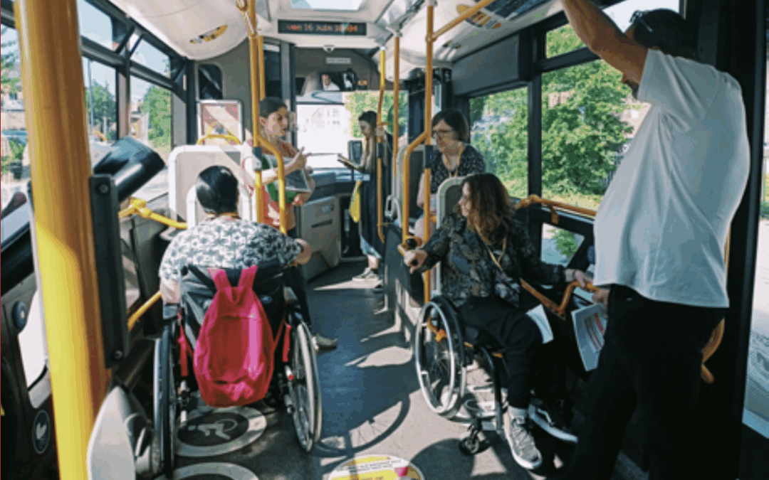 Transdev et APF France handicap signent un partenariat