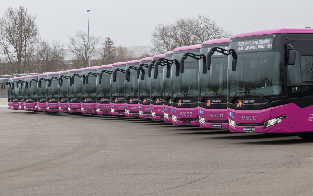 Iveco Bus livre les premiers Crossway Low Entry à deu.mobil GmbH