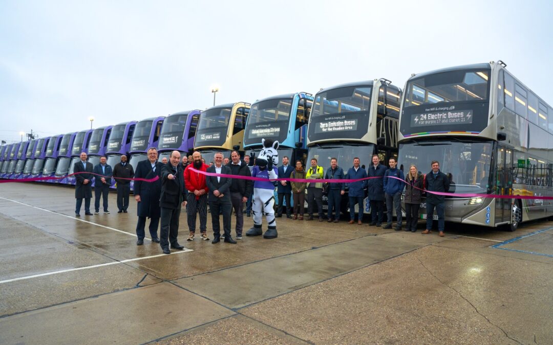 Grande-Bretagne. Reading Buses met en service 24 ADL Enviro400EV