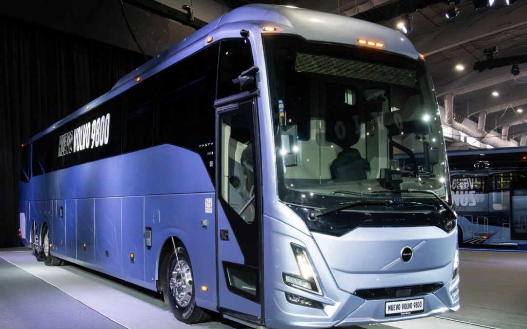 Volvo Buses présente son nouveau 9800 à Mexico